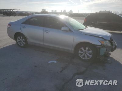 Czwarte zdjęcie samochodu z boku: 2011 TOYOTA CAMRY BASE VIN:4T1BF3EK4BU164331 - miniatura