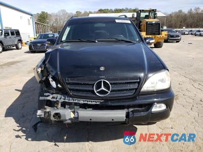 Piąte zdjęcie samochodu w środku: 2004 MERCEDES-BENZ ML 350 VIN:4JGAB57E84A489028 - miniatura