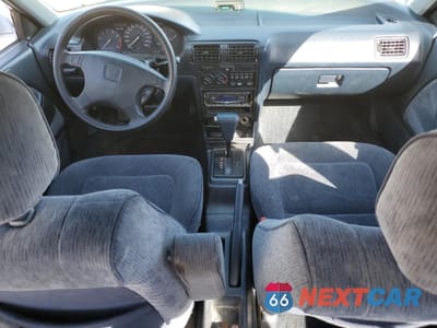 Zdjęcie 8 z 11 samochodu: 1992 HONDA ACCORD LX VIN:1HGCB7651NA134926 - miniatura