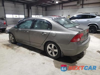 Drugie zdjęcie samochodu z przodu: 2006 HONDA CIVIC LX VIN:1HGFA165X6L052020 - miniatura
