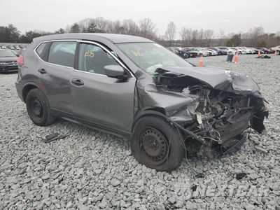 Czwarte zdjęcie samochodu z boku: 2017 NISSAN ROGUE S VIN:KNMAT2MT3HP557211 - miniatura