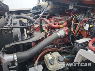 Zdjęcie 7 z 10 samochodu: 2016 FREIGHTLINER BUSINESS CLASS M2 106 FLATBED TRUCK VIN:1FVHCYCY8GHGS6733 - miniatura