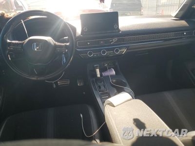 Zdjęcie 8 z 12 samochodu: 2022 HONDA CIVIC SPORT VIN:2HGFE2F50NH553018 - miniatura