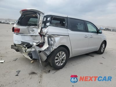 Trzecie zdjęcie samochodu z tyłu: 2021 KIA SEDONA LX VIN:KNDMB5C1XM6667612 - miniatura