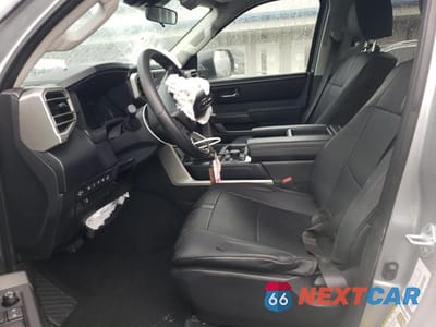 Zdjęcie 7 z 12 samochodu: 2024 TOYOTA TUNDRA VIN:5TFLA5DB9RX163673 - miniatura