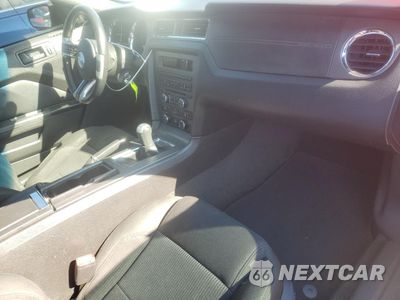 Zdjęcie 8 z 12 samochodu: 2013 FORD MUSTANG GT VIN:1ZVBP8CFXD5215667 - miniatura