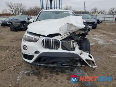 Zdjęcie 9 z 26 samochodu: 2018 BMW X1 XDRIVE28I VIN:WBXHT3C36J3H31149 - miniatura