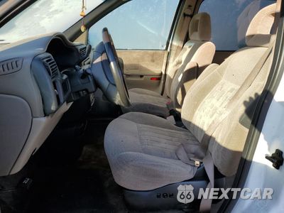 Zdjęcie 7 z 13 samochodu: 2000 PONTIAC MONTANA VIN:1GMDX03E8YD100304 - miniatura