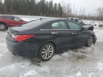 Trzecie zdjęcie samochodu z tyłu: 2013 HYUNDAI SONATA SE VIN:5NPEC4AB3DH562973 - miniatura