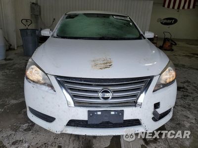 Piąte zdjęcie samochodu w środku: 2015 NISSAN SENTRA S VIN:3N1AB7AP5FL638441 - miniatura