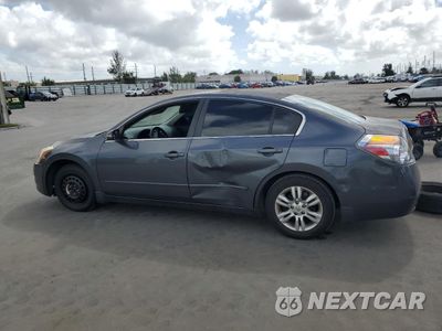 Trzecie zdjęcie samochodu z tyłu: 2012 NISSAN ALTIMA BASE VIN:1N4AL2AP5CC238597 - miniatura