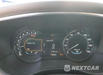 Zdjęcie 8 z 10 samochodu: 2019 LINCOLN MKC SELECT VIN:5LMCJ2C91KUL27835 - miniatura