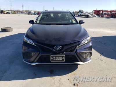 Piąte zdjęcie samochodu w środku: 2021 TOYOTA CAMRY XSE VIN:4T1K31AK2MU552714 - miniatura