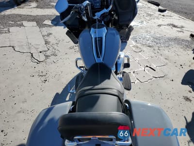 Zdjęcie 6 z 10 samochodu: 2024 HARLEY-DAVIDSON FLTRX VIN:1HD1KH717RB652447 - miniatura