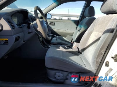 Zdjęcie 7 z 14 samochodu: 2005 KIA OPTIMA LX VIN:KNAGD126655382519 - miniatura