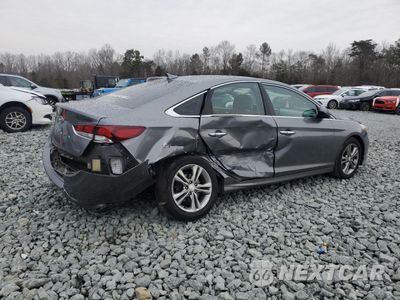 Trzecie zdjęcie samochodu z tyłu: 2018 HYUNDAI SONATA SPORT VIN:5NPE34AF3JH681475 - miniatura