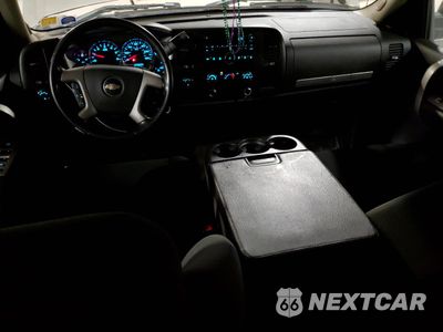 Zdjęcie 8 z 14 samochodu: 2008 CHEVROLET SILVERADO K1500 VIN:2GCEK190181280701 - miniatura
