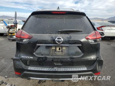Zdjęcie 6 z 14 samochodu: 2018 NISSAN ROGUE S VIN:JN8AT2MTXJW450611 - miniatura