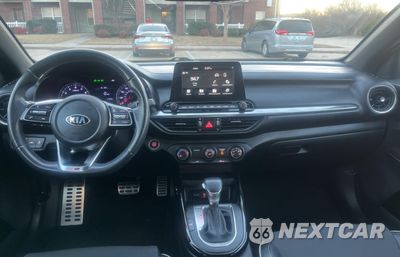 Zdjęcie 9 z 10 samochodu: 2020 KIA FORTE GT LINE VIN:3KPF34AD1LE229440 - miniatura