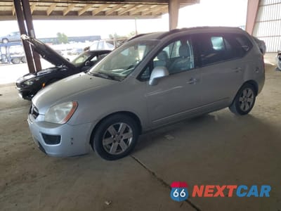 2008 KIA RONDO LX KNAFG526287149319 - główne zdjęcie licytacji z USA - miniatura