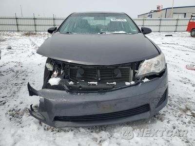 Piąte zdjęcie samochodu w środku: 2014 TOYOTA CAMRY L VIN:4T4BF1FK9ER441892 - miniatura