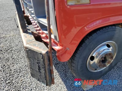 Zdjęcie 9 z 10 samochodu: 1986 FORD F350 VIN:1FDKF371XGKA52737 - miniatura