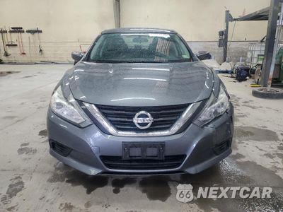 Piąte zdjęcie samochodu w środku: 2016 NISSAN ALTIMA 2.5 VIN:1N4AL3AP8GC229548 - miniatura