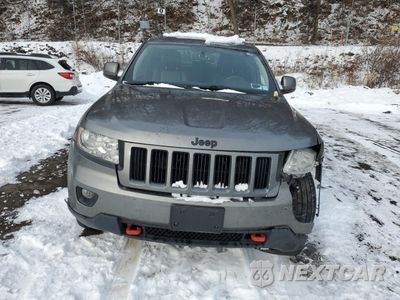 Piąte zdjęcie samochodu w środku: 2011 JEEP GRAND CHEROKEE LAREDO VIN:1J4RR4GG4BC657614 - miniatura