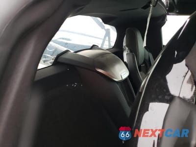 Zdjęcie 10 z 12 samochodu: 2023 CHEVROLET CORVETTE STINGRAY 2LT VIN:1G1YB2D45P5117620 - miniatura