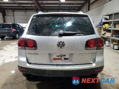 Zdjęcie 6 z 15 samochodu: 2008 VOLKSWAGEN TOUAREG 2 V8 VIN:WVGCB77LX8D049061 - miniatura