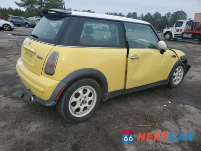 Trzecie zdjęcie samochodu z tyłu: 2004 MINI COOPER VIN:WMWRC33484TC54056 - miniatura