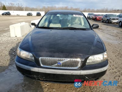 Piąte zdjęcie samochodu w środku: 2003 VOLVO V70 VIN:YV1SW61T732301158 - miniatura