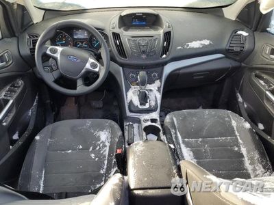 Zdjęcie 8 z 12 samochodu: 2016 FORD ESCAPE SE VIN:1FMCU9G94GUB25284 - miniatura