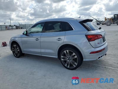 Drugie zdjęcie samochodu z przodu: 2018 AUDI SQ5 PREMIUM PLUS VIN:WA1A4AFY1J2155507 - miniatura