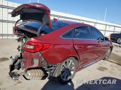 Trzecie zdjęcie samochodu z tyłu: 2015 HYUNDAI SONATA SPORT VIN:5NPE34AF0FH231130 - miniatura