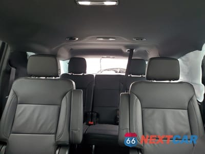 Zdjęcie 10 z 13 samochodu: 2024 CHEVROLET SUBURBAN C1500 LT VIN:1GNSCCKD8RR181012 - miniatura