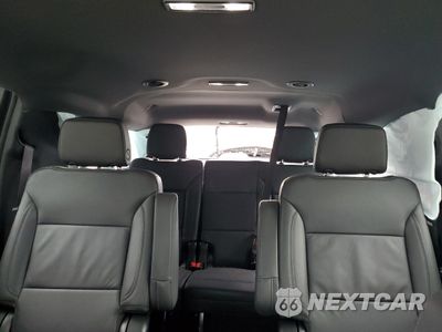 Zdjęcie 10 z 13 samochodu: 2024 CHEVROLET SUBURBAN C1500 LT VIN:1GNSCCKD8RR181012 - miniatura