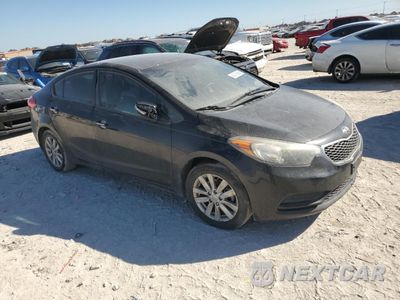 Czwarte zdjęcie samochodu z boku: 2016 KIA FORTE LX VIN:KNAFX4A6XG5563678 - miniatura