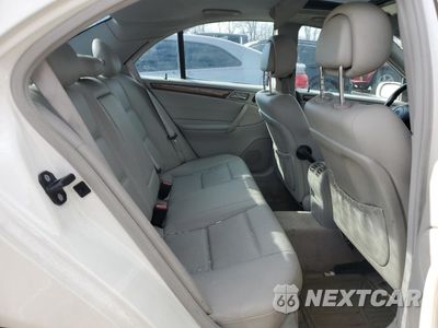 Zdjęcie 10 z 12 samochodu: 2007 MERCEDES-BENZ C 230 VIN:WDBRF52H17F853079 - miniatura