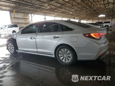 Drugie zdjęcie samochodu z przodu: 2016 HYUNDAI SONATA HYBRID VIN:KMHE24L12GA015160 - miniatura