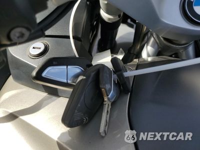 Zdjęcie 8 z 9 samochodu: 2016 BMW R1200 RT VIN:WB10A1308GZ195251 - miniatura