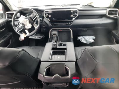 Zdjęcie 8 z 12 samochodu: 2024 TOYOTA TUNDRA VIN:5TFLA5DB9RX163673 - miniatura