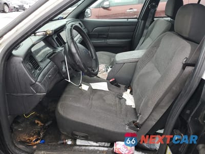 Zdjęcie 7 z 12 samochodu: 2009 FORD CROWN VICTORIA POLICE INTERCEPTOR VIN:2FAHP71V09X109998 - miniatura