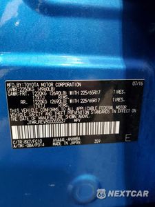 Zdjęcie 16 z 16 samochodu: 2016 TOYOTA RAV4 HV XLE VIN:JTMRJREV8GD055537 - miniatura