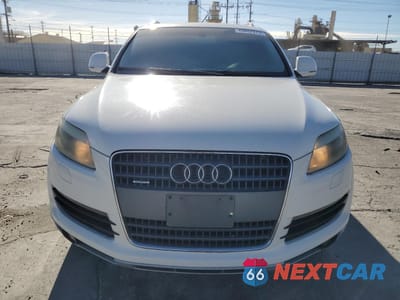 Piąte zdjęcie samochodu w środku: 2007 AUDI Q7 3.6 QUATTRO PREMIUM VIN:WA1BY74L77D091134 - miniatura