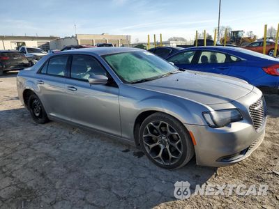 Czwarte zdjęcie samochodu z boku: 2016 CHRYSLER 300 S VIN:2C3CCABG0GH310941 - miniatura
