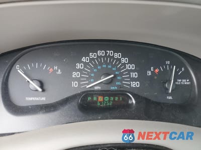 Zdjęcie 9 z 13 samochodu: 2002 BUICK CENTURY CUSTOM VIN:2G4WS52J721282289 - miniatura
