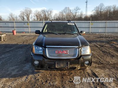 Piąte zdjęcie samochodu w środku: 2005 GMC ENVOY DENALI VIN:1GKET63M652338999 - miniatura