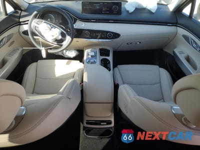Zdjęcie 8 z 16 samochodu: 2022 GENESIS GV70 BASE VIN:KMUMADTB2NU065058 - miniatura