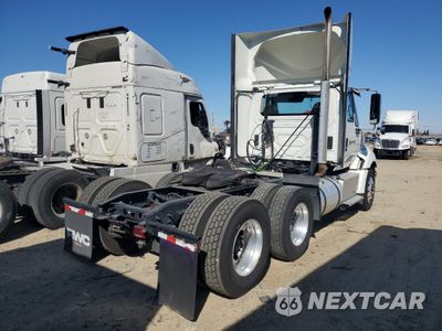 Czwarte zdjęcie samochodu z boku: 2015 INTERNATIONAL PROSTAR PLUS 122 SEMI TRUCK VIN:1HSDJAPR5FH719111 - miniatura